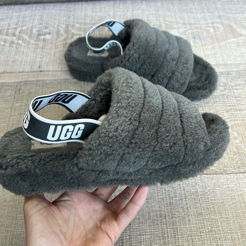 Ugg Women's Fluff Yeah Slide Sandals